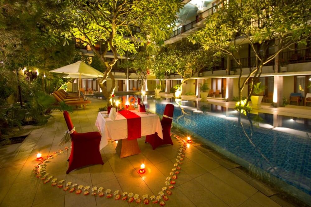 The Rani Hotel & Spa Кута Екстериор снимка