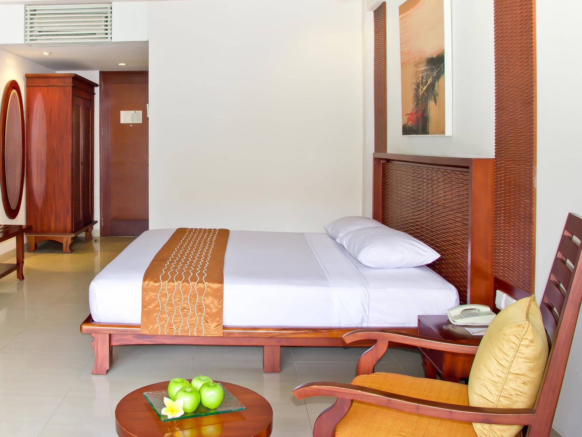 The Rani Hotel & Spa Кута Екстериор снимка